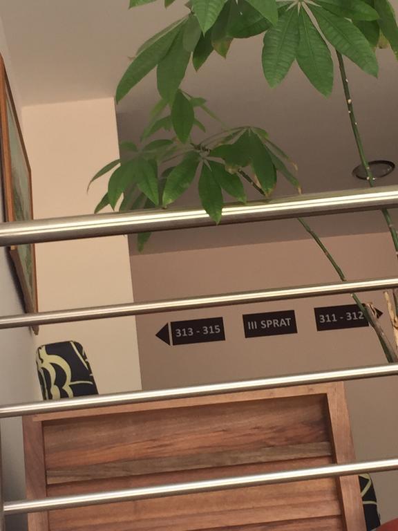 奥阿扎酒店 科尼茨 外观 照片